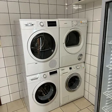 La Vue Familial