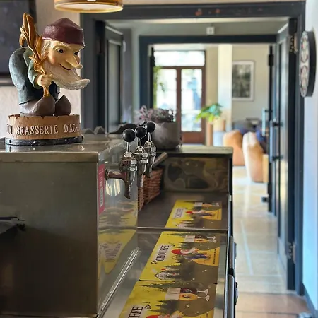 La Vue Familial 펜션 라로셰안알데네