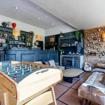 La Vue Familial 라로셰안알데네